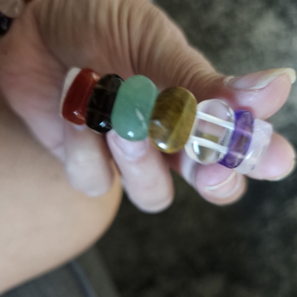 Beautiful natural crystal elastic bracelets. All new. - Picture 4 of 7